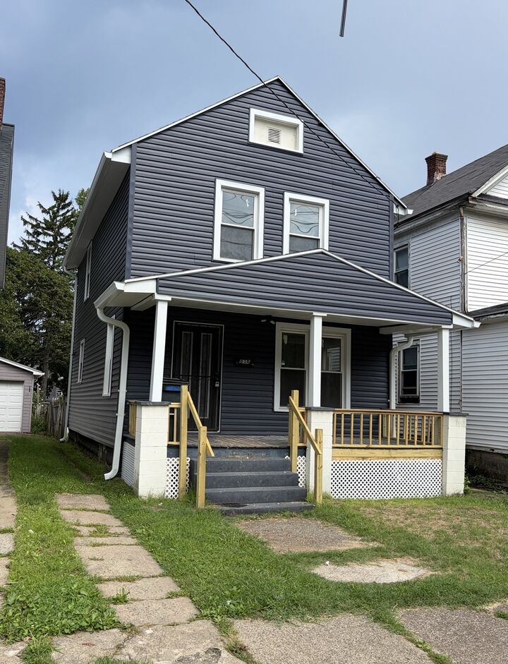 Property Photo:  252 West 21 Street  PA 16502 