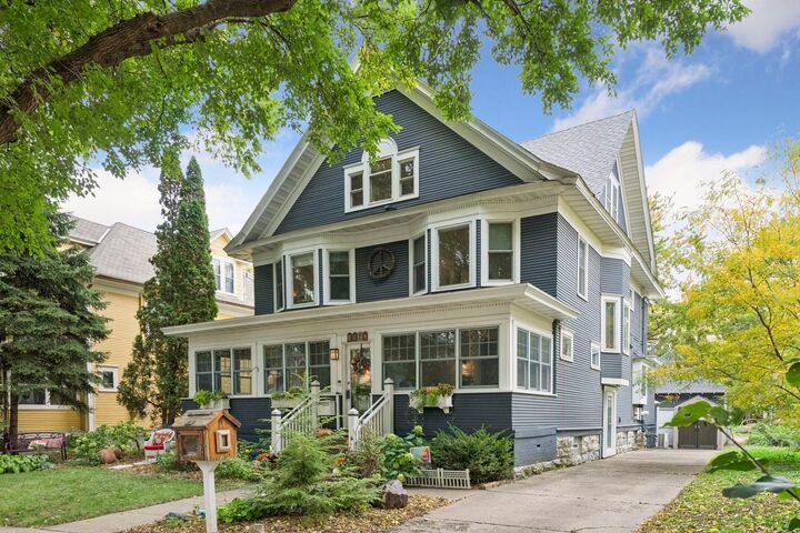 Property Photo: 2024 Emerson Avenue S MN 55405