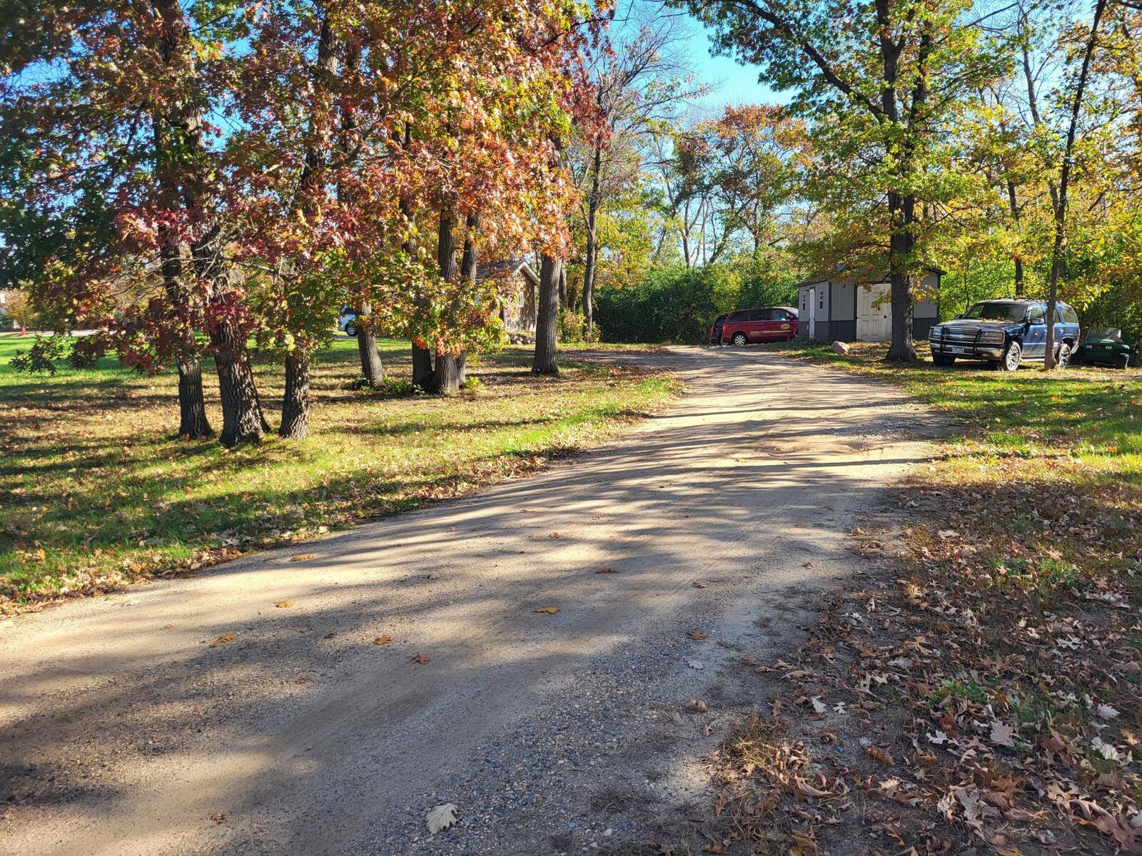 Property Photo:  813, 819 & 823 Thomas Drive NE  MN 56308 