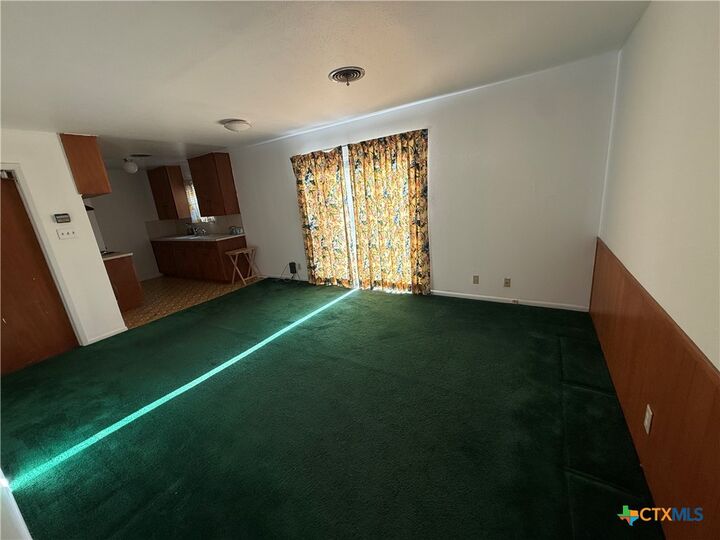 Property Photo:  1210 Alta Vista Drive  TX 76549 