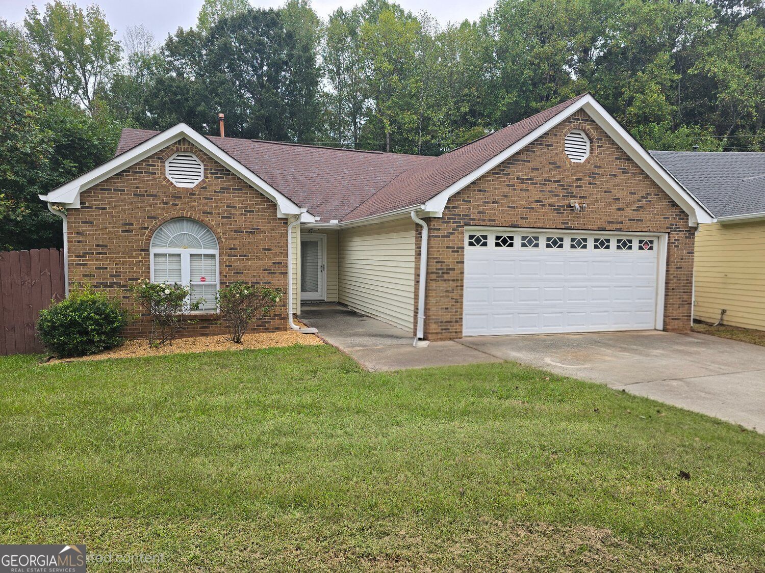 Property Photo:  135 Gingerbread Place  GA 30214 