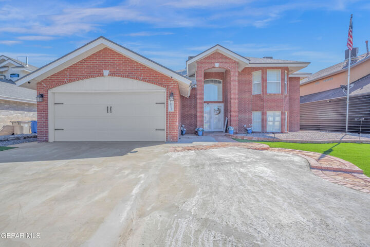 Property Photo:  1920 Sun Spot Street  TX 79938 