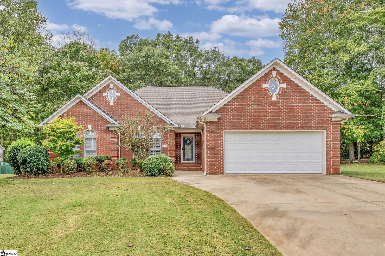 Property Photo:  319 Cedar Bluff Drive  SC 29369 