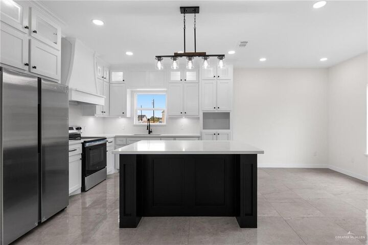 Property Photo: 2273 Via Roma TX 78596