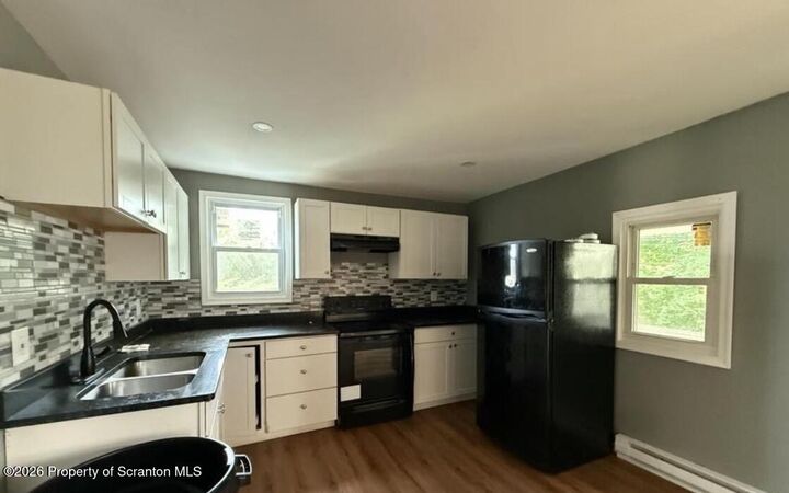 Property Photo: 713 Cherry Street 2nd Floor PA 18505