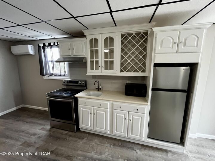 Property Photo: 287 E Main Street Studio PA 18705