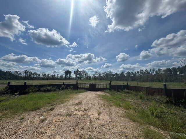 Property Photo:  1018 Gibson Lane  TX 75949 