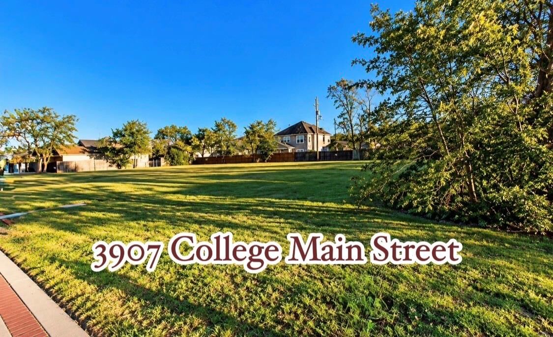 Property Photo:  3907 College Main Street  TX 77801 
