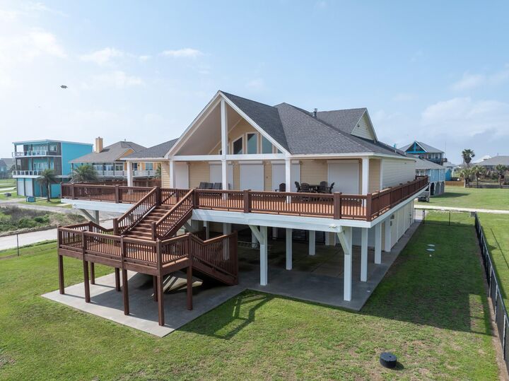 Property Photo:  2130 Gulf  TX 77650 