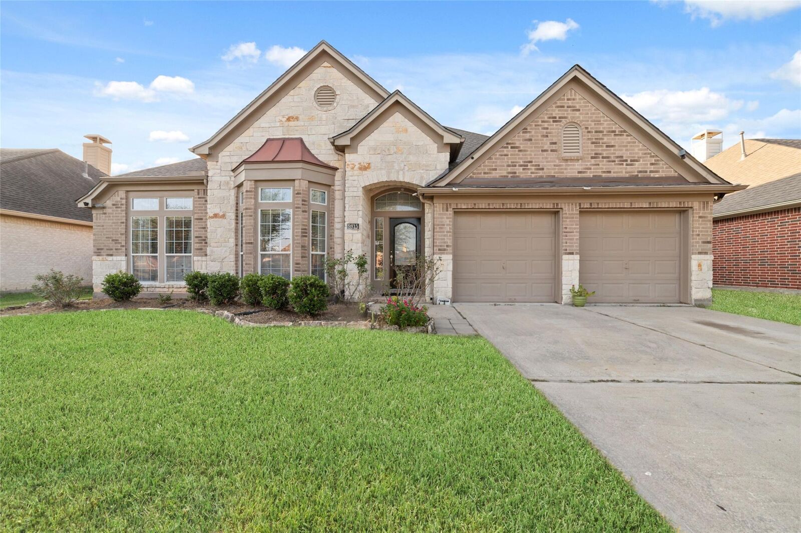 Property Photo:  9815 Ryans Park Lane  TX 77089 