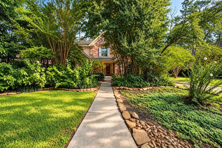 Property Photo: 42 Thorn Berry Place TX 77381