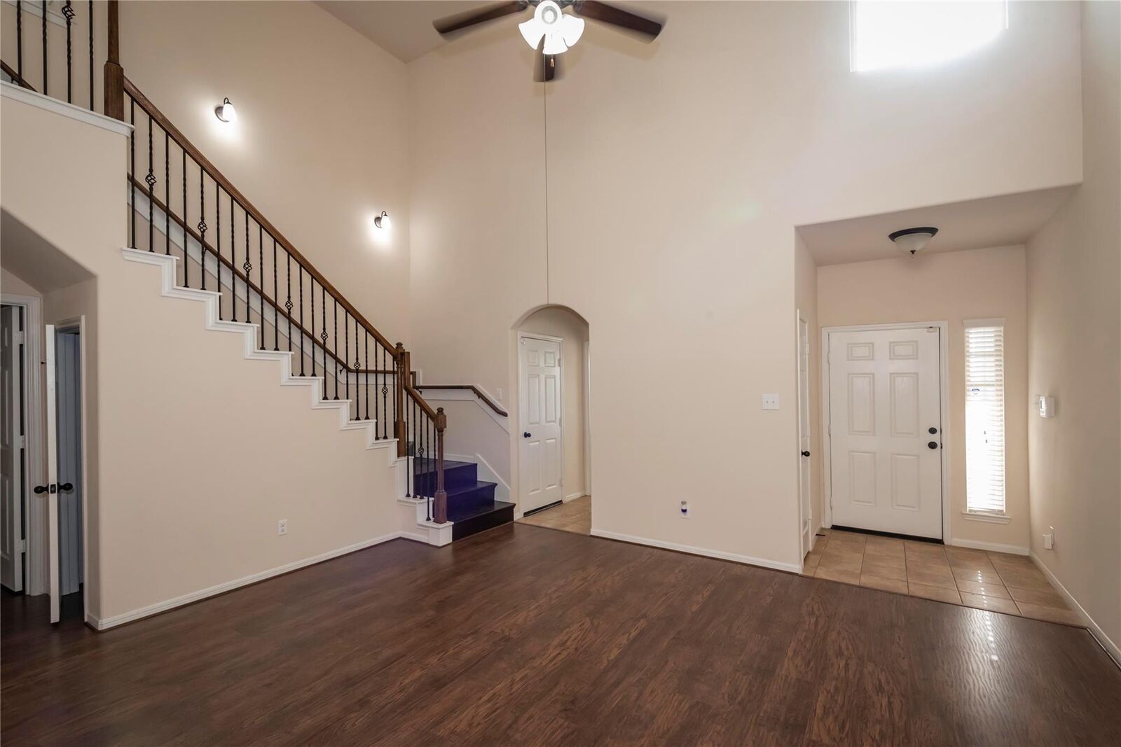 Property Photo:  5503 Casa Mila Drive  TX 77449 