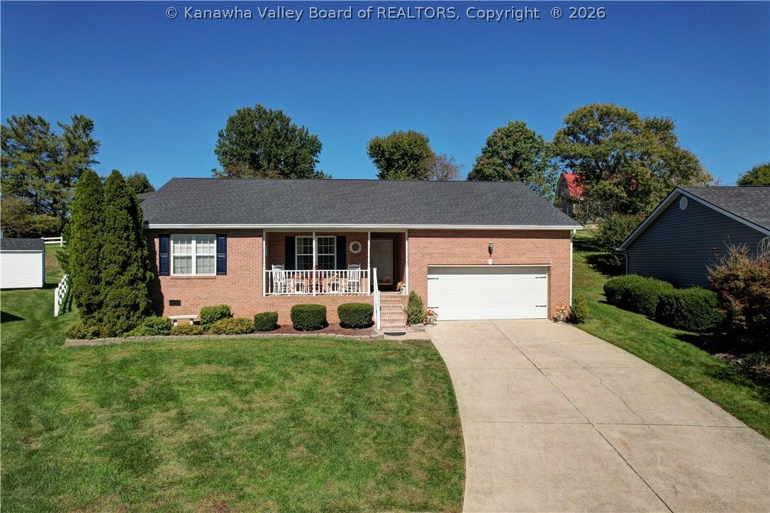Property Photo: 108 Madison Way Drive WV 25560