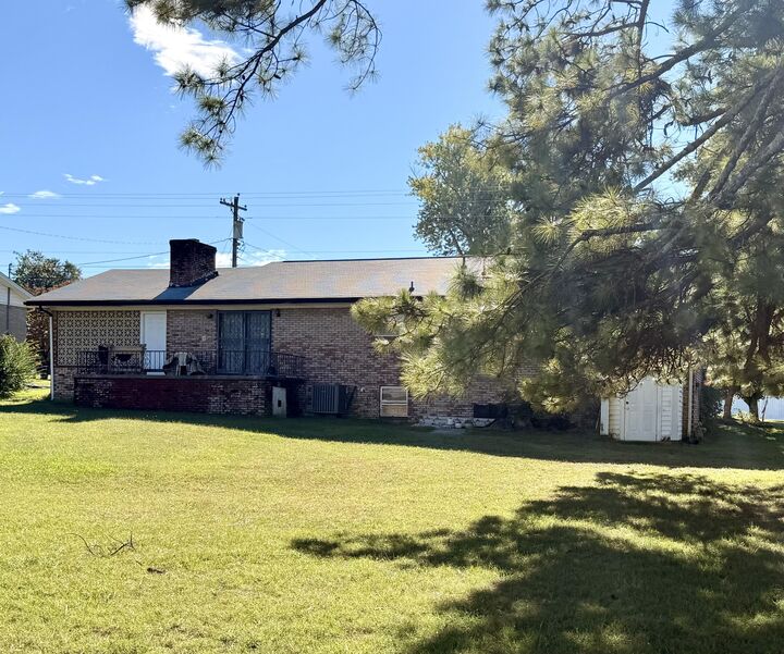 Property Photo:  800 Drinnon Drive  TN 37814 