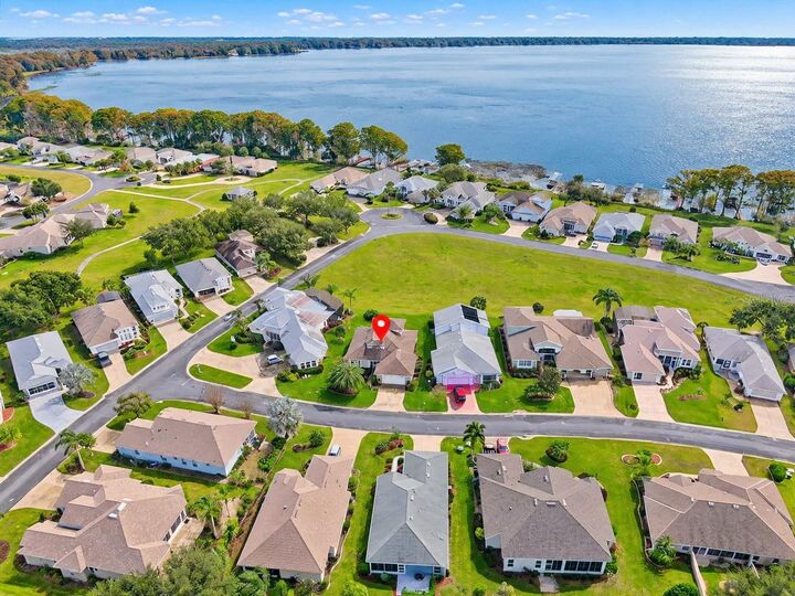 Property Photo:  3210 Saratoga Drive  FL 32778 