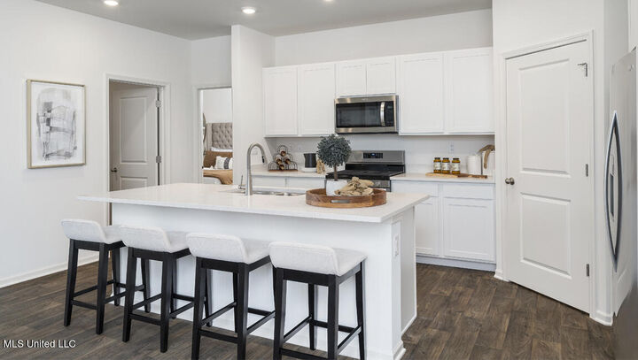 Property Photo:  81 Powell Place  MS 38611 