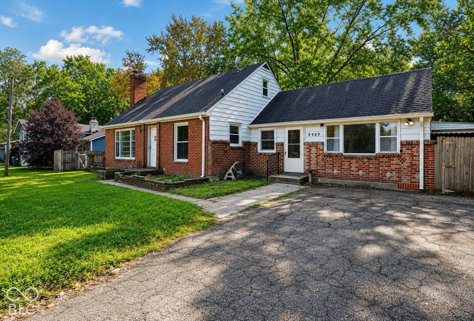 Property Photo: 2425 W 66th Street IN 46268