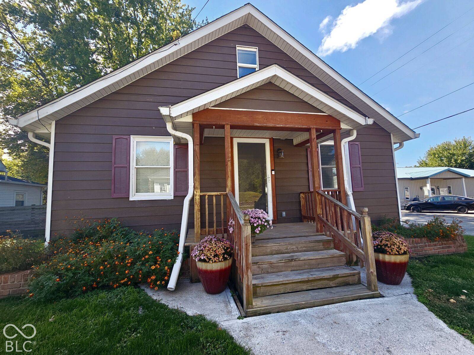 Property Photo:  505 E Main Street  IN 46147 