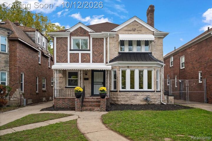 Property Photo: 18411 Santa Barbara Drive MI 48221 2147
