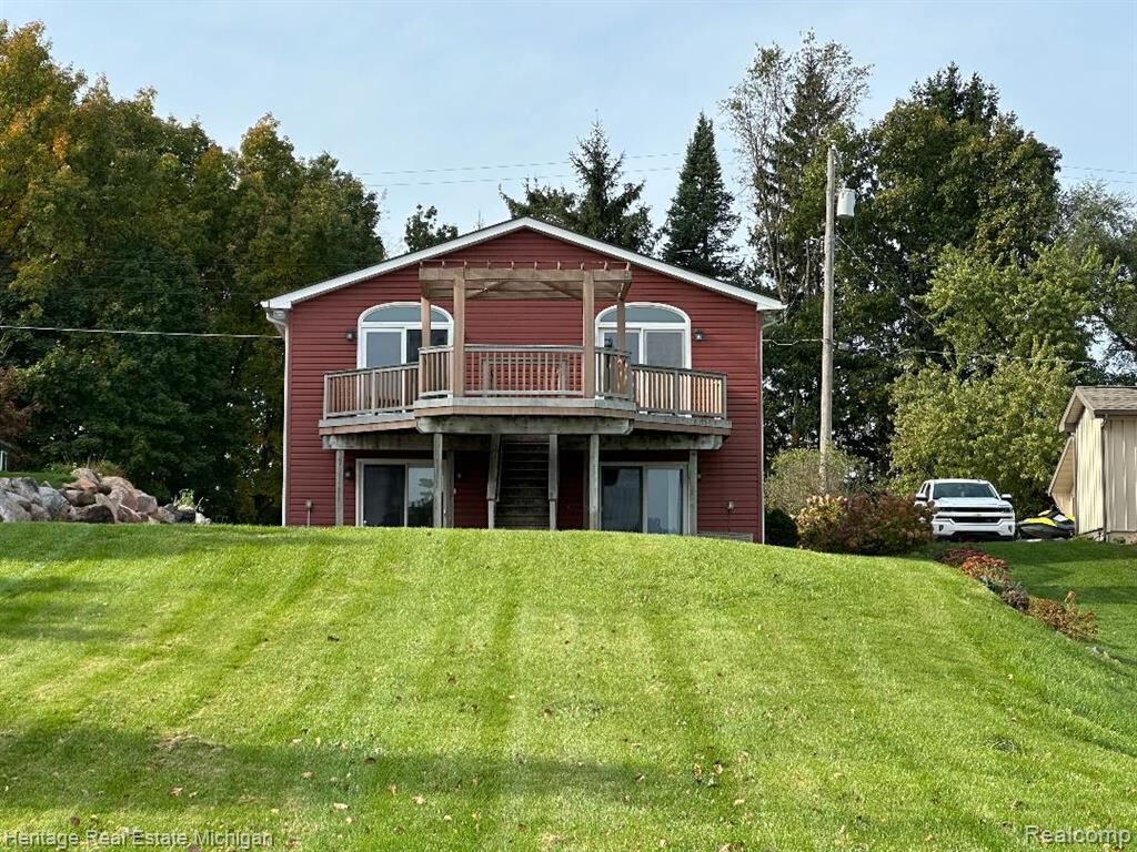 Property Photo:  2955 Rubbins Road  MI 48843 7925 