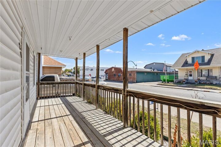 Property Photo:  21 W Penning Avenue  IL 62095 