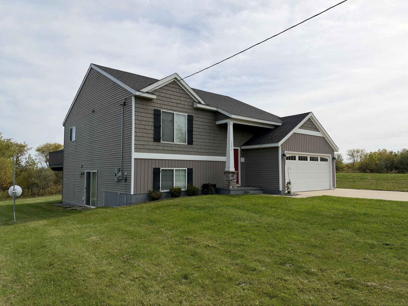 Property Photo: 13330 S Marsh Way MI 49327