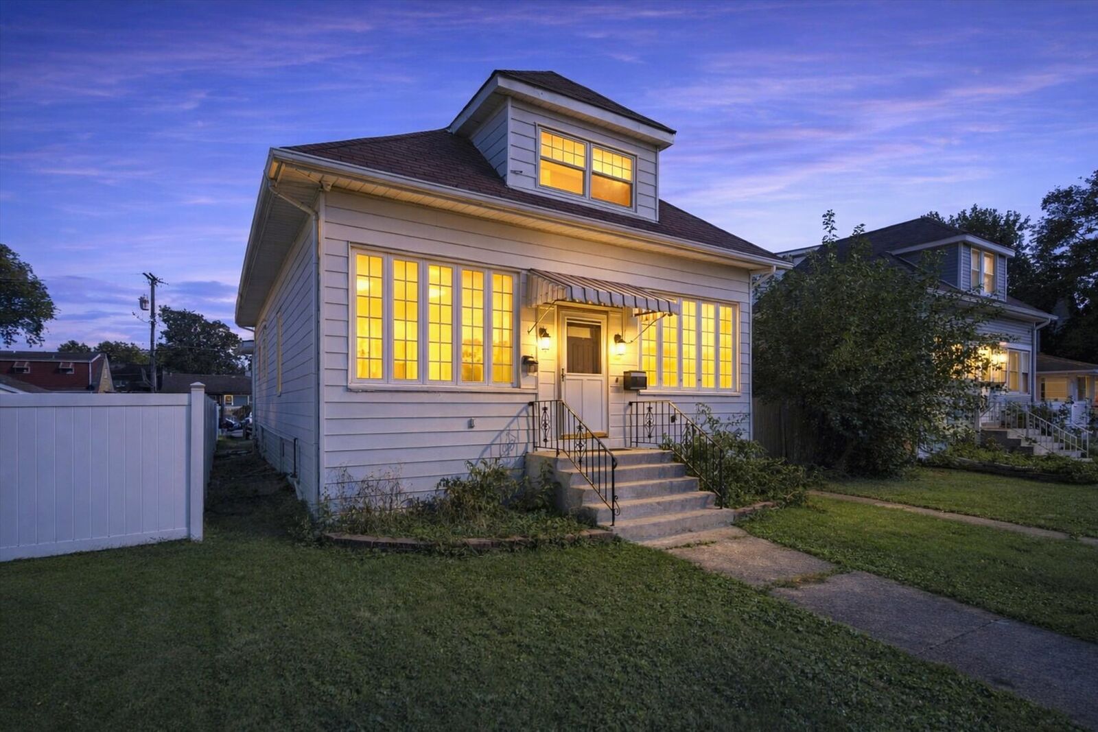 Property Photo:  3241 Rose Street  IL 60131 