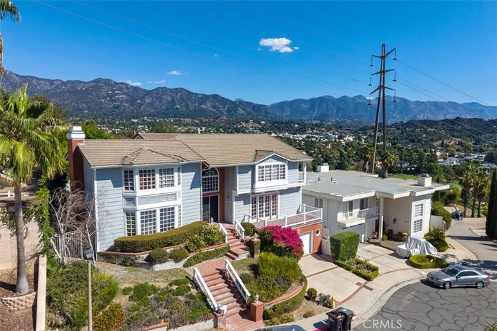 Property Photo:  3293 Dora Verdugo Drive  CA 91208 