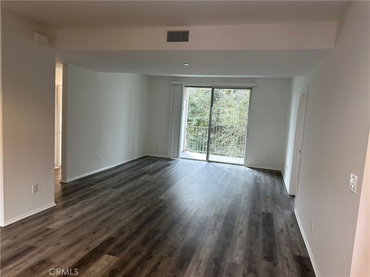 Property Photo:  7551 Jordan 301  CA 91303 