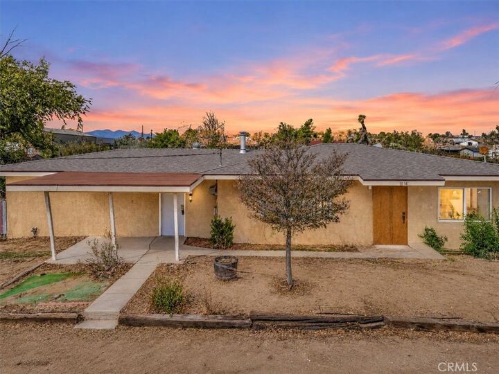 Property Photo: 10014 Choiceana Avenue CA 92345