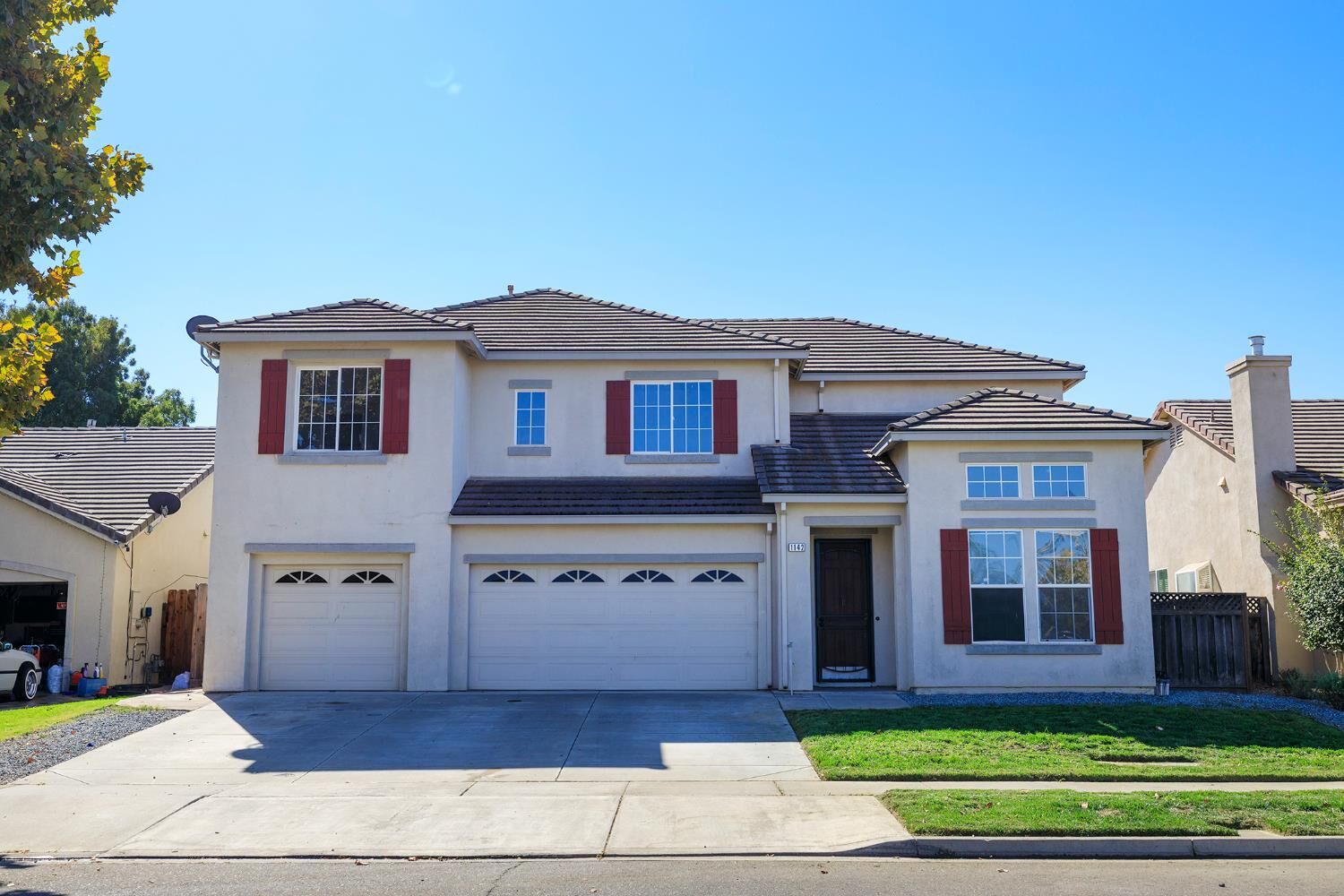Property Photo:  1142 Canyon Creek Drive  CA 95360 