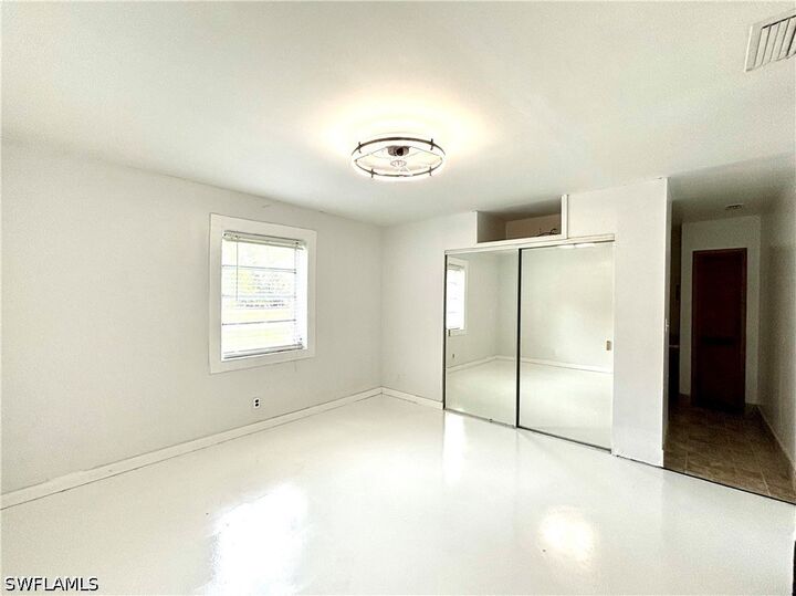 Property Photo: