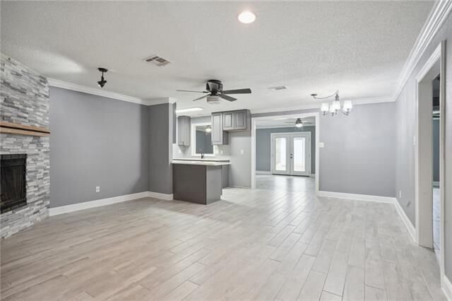 Property Photo:  323 River Point Drive  LA 70047 