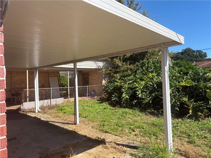 Property Photo: 4301 Annette Street LA 70122