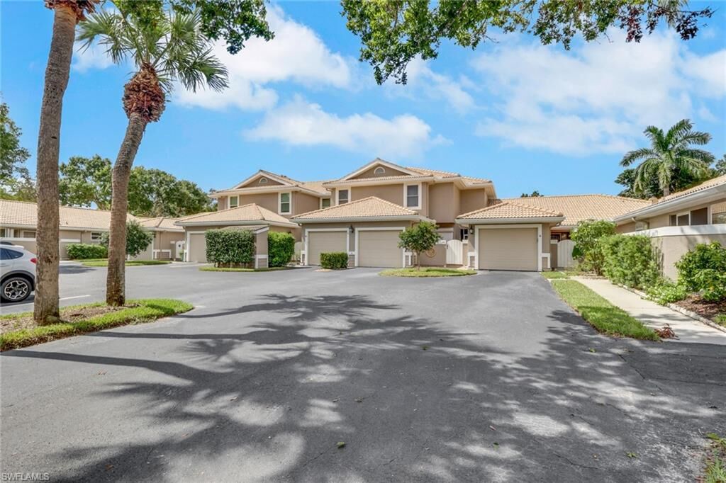 Property Photo: 351 Emerald Bay Cir R7 FL 34110