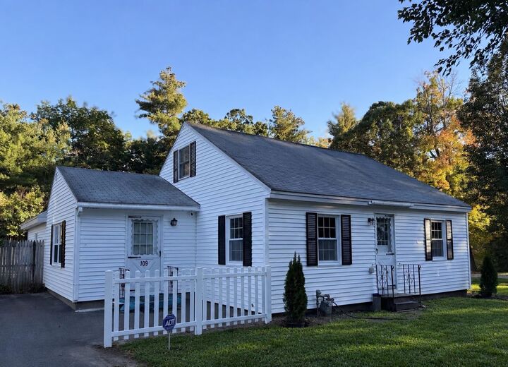 Property Photo: 109 Highland Street NH 03051