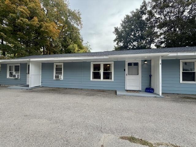 Property Photo: 108 Oak Street NH 03869
