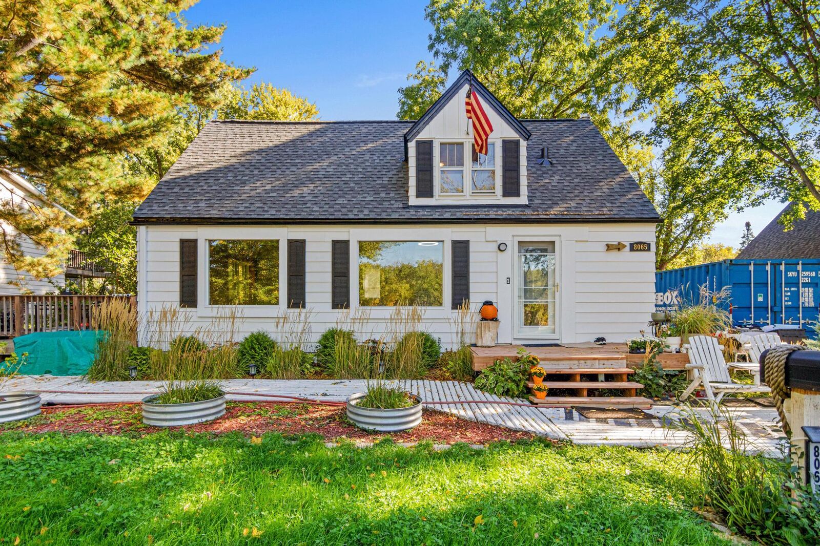 Property Photo: 8065 Riverview Terrace NE MN 55432