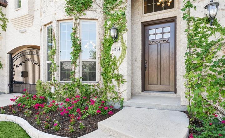 Property Photo:  4664 Maverick Way  TX 75010 