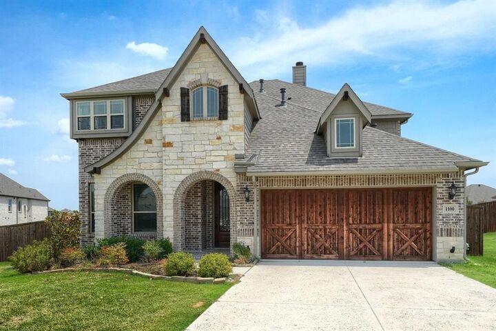 Property Photo:  1100 Misty Ridge Drive  TX 76247 
