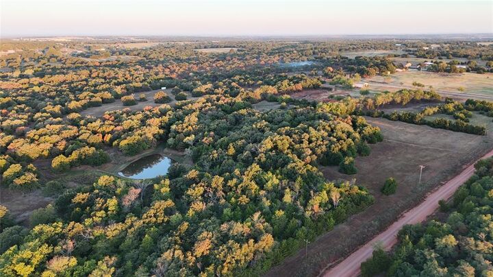 Property Photo:  25 S Anderson Road  OK 73044 