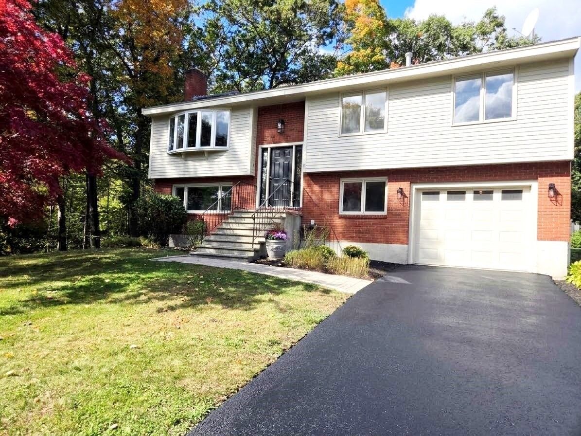 Property Photo:  51 Wood Lane  MA 01754 