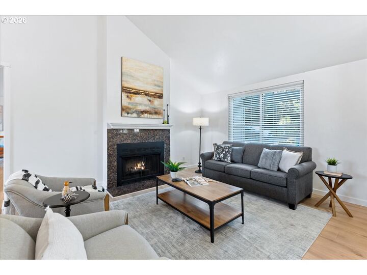 Property Photo:  12155 SW Katherine St  OR 97223 
