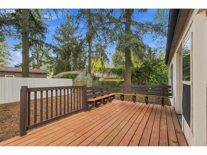 Property Photo:  2302 SE 113th Ave  OR 97216 