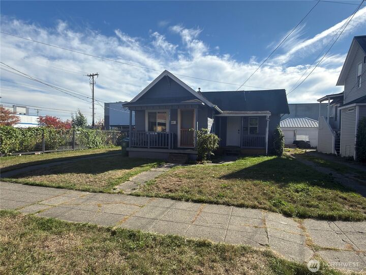 Property Photo: 1409 NW 54th Street WA 98107