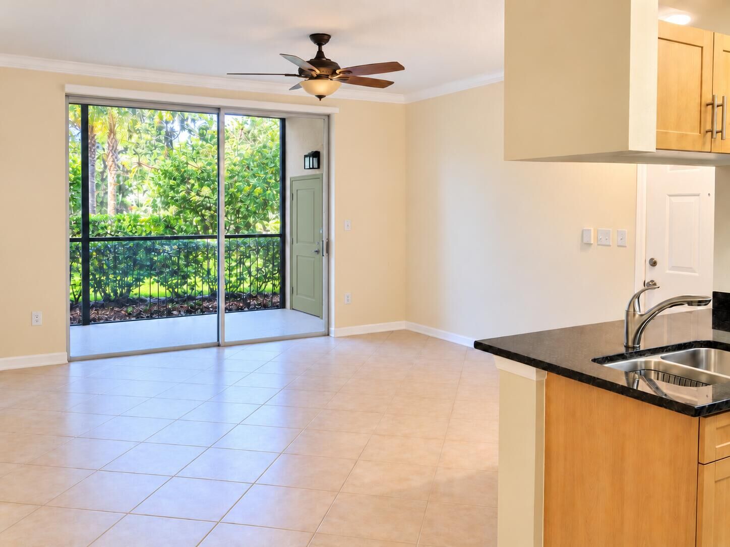 Property Photo:  6386 Emerald Dunes Drive 106  FL 33411 