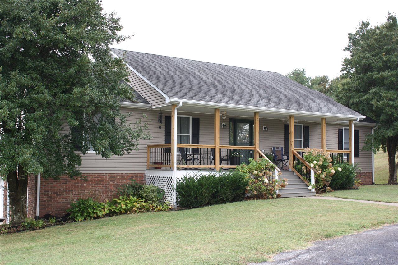 Property Photo:  26 Farley Lane  KY 42122 