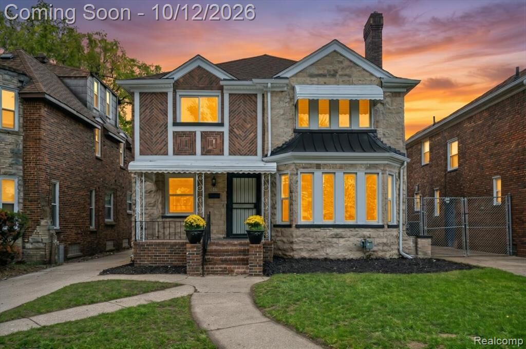 Property Photo: 18411 Santa Barbara Drive MI 48221
