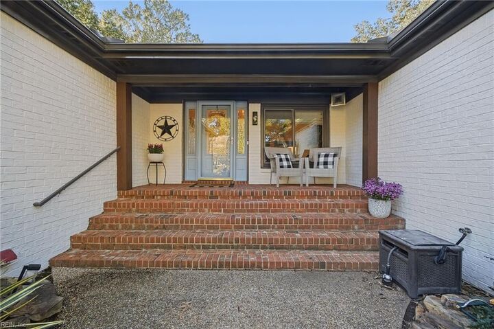 Property Photo: 530 San Pedro Dr VA 23322