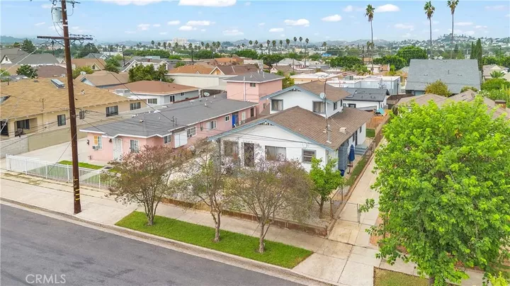 Property Photo:  3045 E 5th  CA 90063 